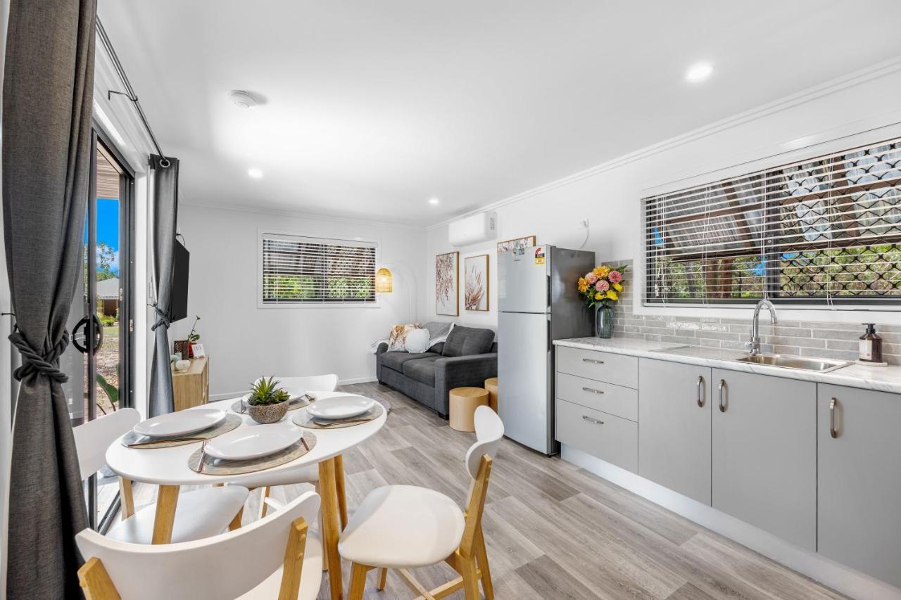 Little Sunshine - Private Acreage Guest Home เฮอร์วีย์เบย์ ภายนอก รูปภาพ