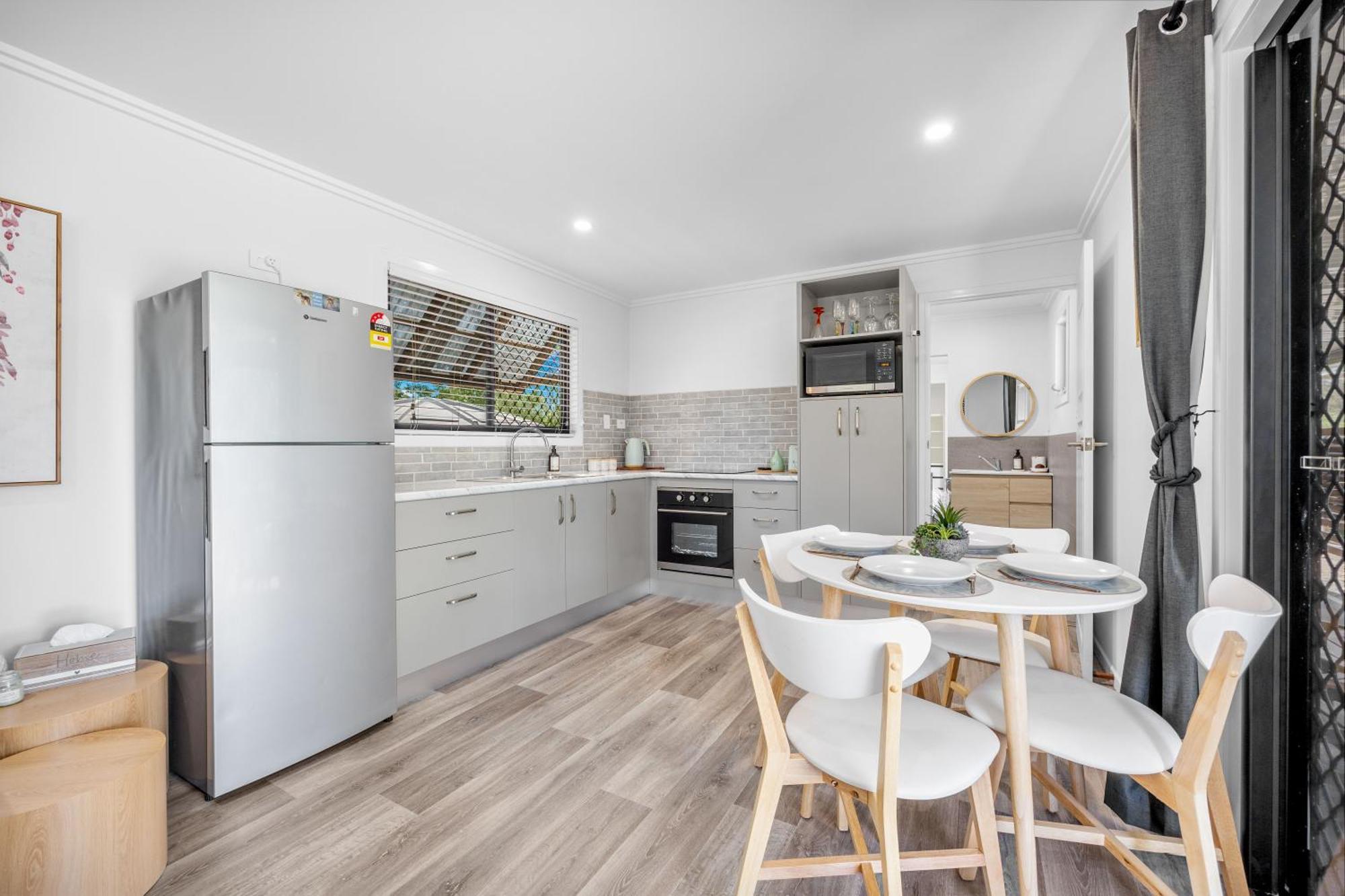 Little Sunshine - Private Acreage Guest Home เฮอร์วีย์เบย์ ภายนอก รูปภาพ